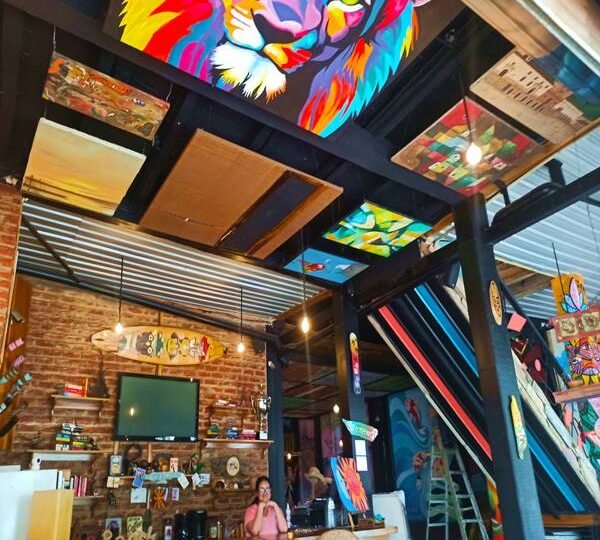 CoCo Bongo Hostel & Art Gallery