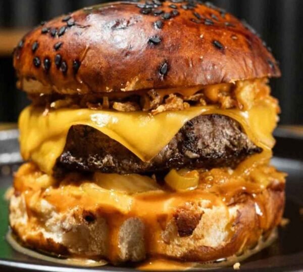 Bendito Burgers - The Burger Route GYE