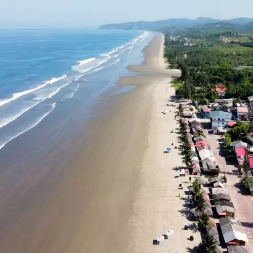 olon beach ecuador