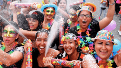 holidays in ecuador carnival in ecuador